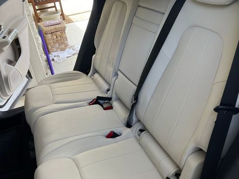 Used 2023 Mercedes-Benz GLB 250 image 13