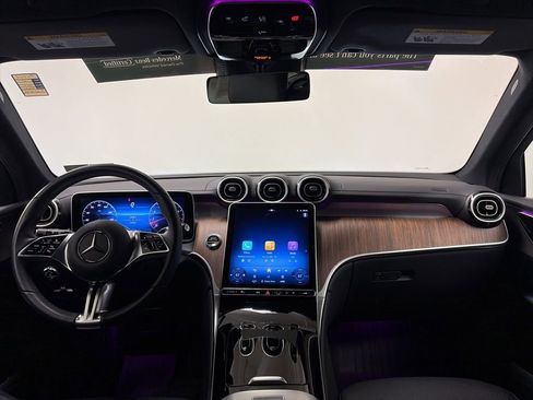 Certified 2025 Mercedes-Benz GLC 300 4MATIC image 2