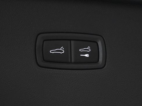 Used 2026 Porsche Cayenne Coupe AWD/4WD image 42