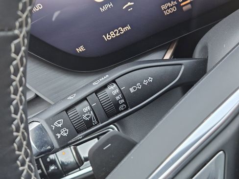 Used 2025 Buick Envision Sport Touring image 27