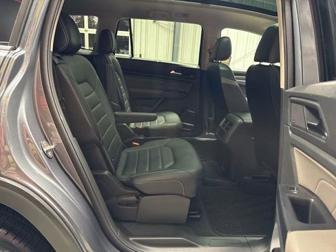 Used 2021 Volkswagen Atlas SEL Premium AWD/4WD image 25