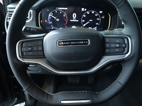 New 2026 Jeep Grand Wagoneer L Limited image 3