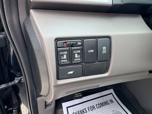 Used 2015 Honda Odyssey EX-L image 46