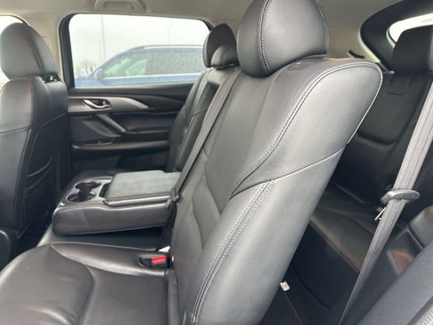 Used 2018 MAZDA CX-9 Touring image 18