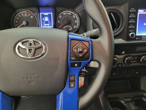 Used 2023 Toyota Tacoma SR image 5