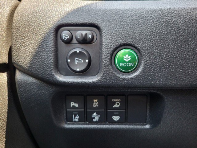 Used 2025 Honda Ridgeline TrailSport image 16