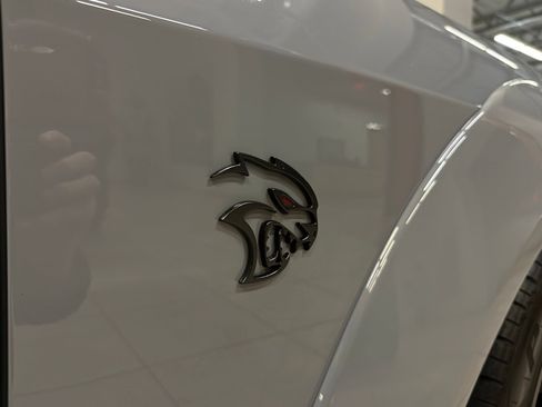 Used 2020 Dodge Challenger SRT Hellcat Redeye image 10