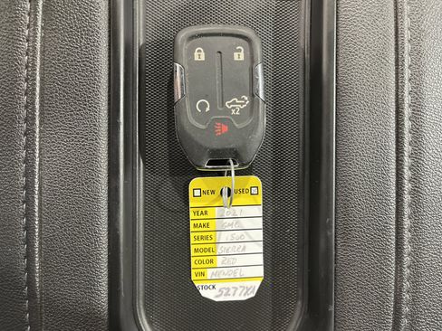 Used 2021 GMC Sierra 1500 SLT w/ SLT Premium Package image 26