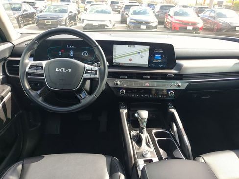 Used 2025 Kia Telluride S image 26