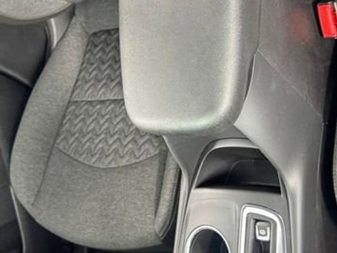 Used 2024 Chevrolet Equinox LT AWD/4WD image 35