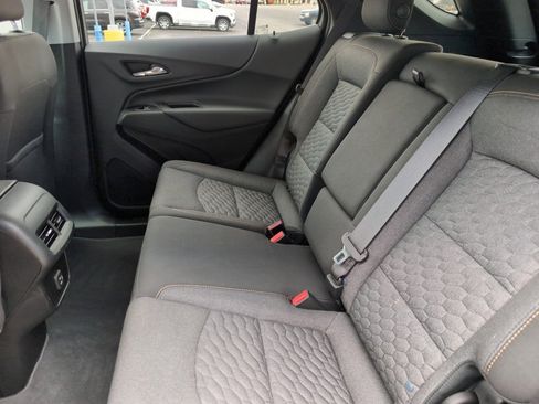 Used 2019 Chevrolet Equinox LT image 12