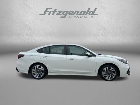 Used 2024 Subaru Legacy Limited AWD/4WD image 4