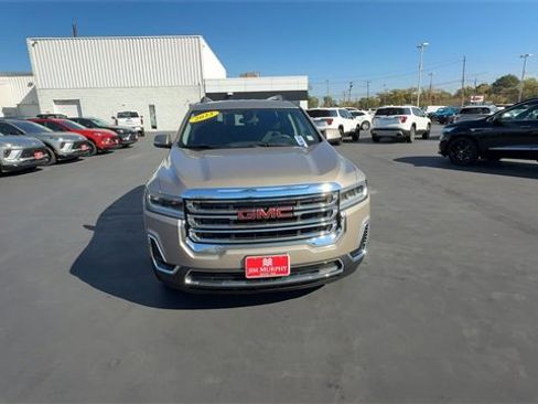 Certified 2023 GMC Acadia SLE w/ Driver Convenience Package image 3