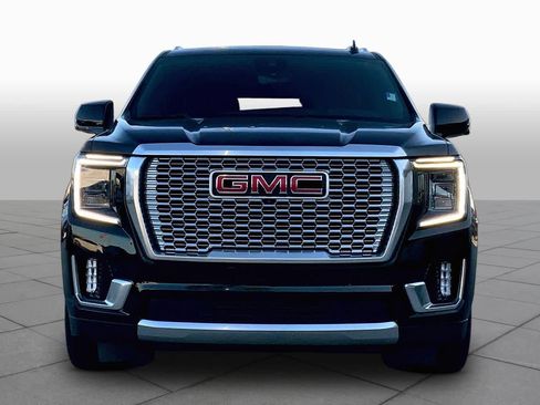 Used 2023 GMC Yukon Denali w/ Denali Reserve Package AWD/4WD image 4
