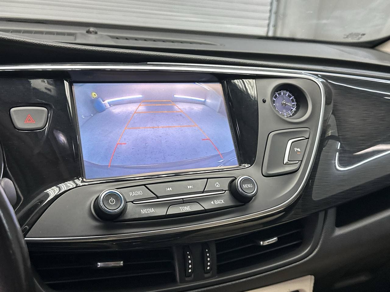 Used 2018 Buick Envision Preferred FWD image 16