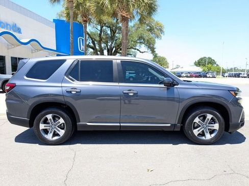Certified 2025 Honda Pilot EX-L image 7