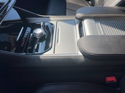 New 2026 Jeep Grand Wagoneer Limited AWD/4WD image 17