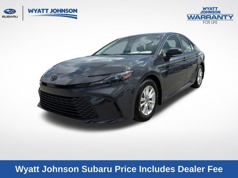 Used 2026 Toyota Camry LE w/ Convenience Package FWD image 1