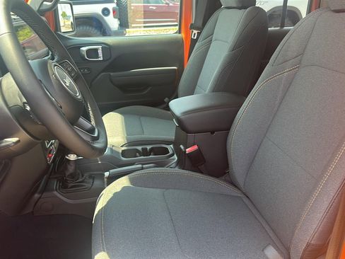 New 2025 Jeep Wrangler Unlimited Sport image 13