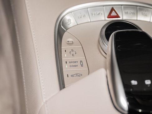 Used 2015 Mercedes-Benz S 550 4MATIC Sedan image 47