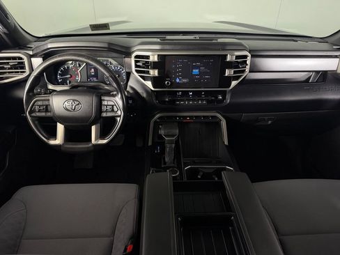 Used 2025 Toyota Tundra SR5 w/ SR5 Convenience Package AWD/4WD image 12