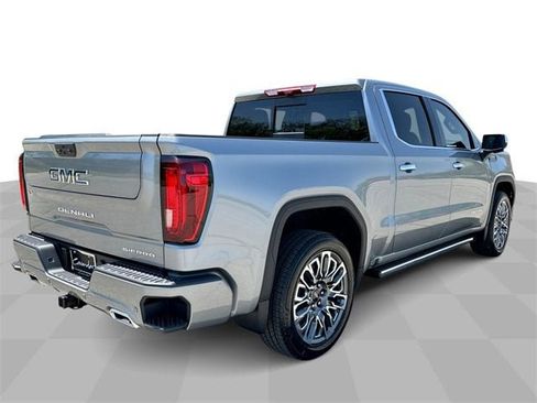 New 2025 GMC Sierra 1500 Denali Ultimate image 8