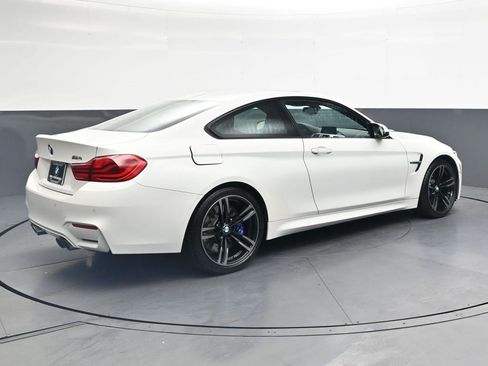 Used 2018 BMW M4 Coupe RWD image 4