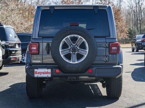 Used 2021 Jeep Wrangler Unlimited Sahara image 7