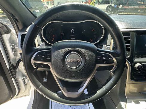 Used 2015 Jeep Grand Cherokee Altitude AWD/4WD image 15