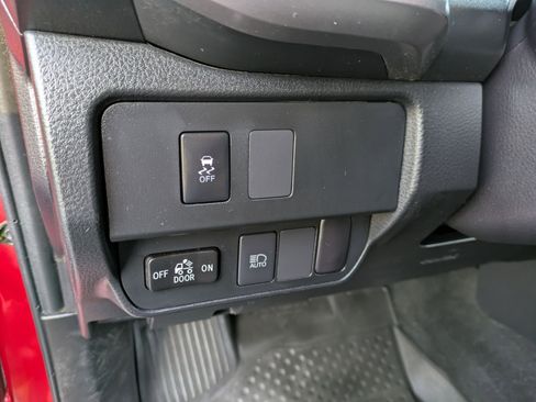 Used 2023 Toyota Tacoma image 14