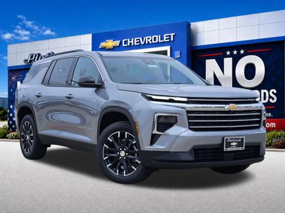 New 2026 Chevrolet Traverse LT w/ Sun and Wheel Package
