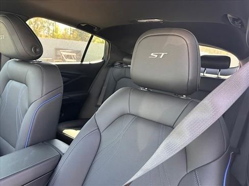 New 2026 Buick Envista Sport Touring image 26