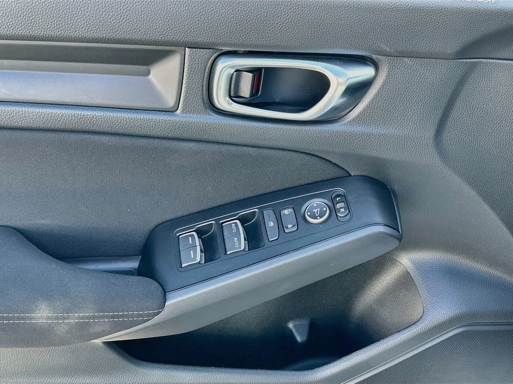 Used 2026 Honda Civic Sport image 17