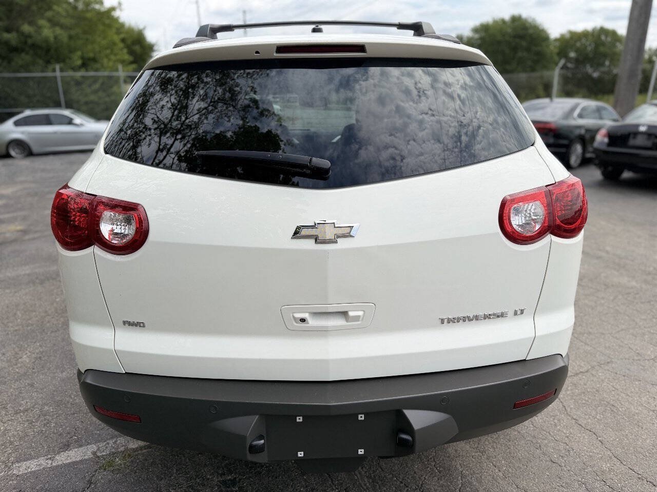 Used 2012 Chevrolet Traverse LT w/ All-Star Edition AWD/4WD image 4