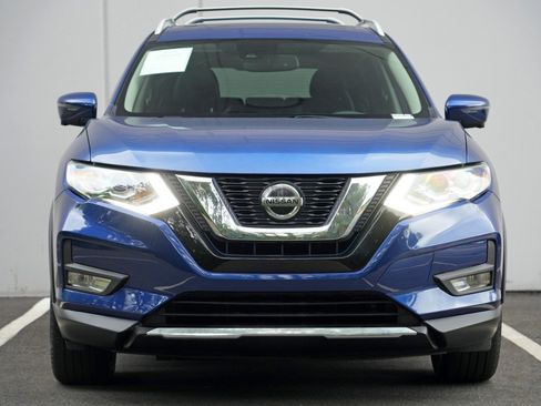 Used 2019 Nissan Rogue SL w/ Premium Package FWD image 6
