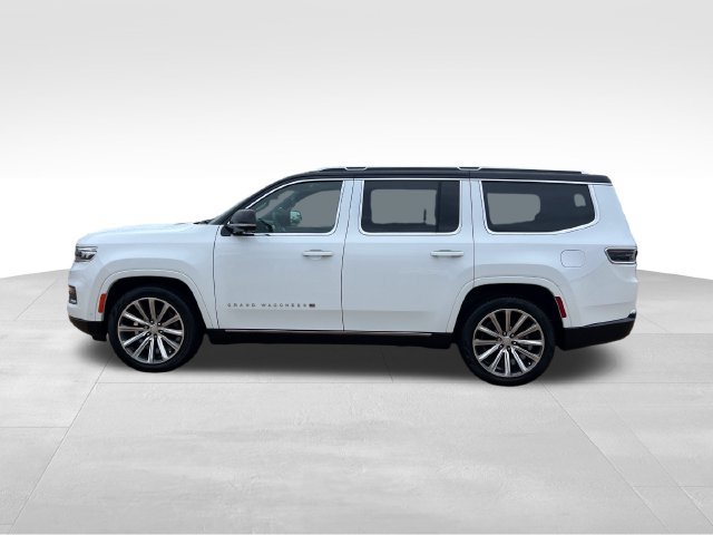 Used 2023 Jeep Grand Wagoneer Series II AWD/4WD image 3