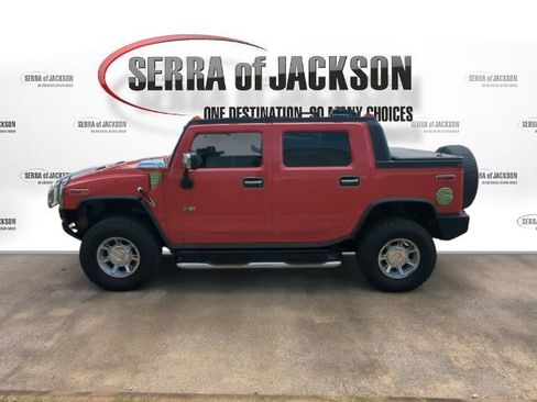 Used 2005 HUMMER H2 SUT w/ Preferred Equipment Group AWD/4WD image 5