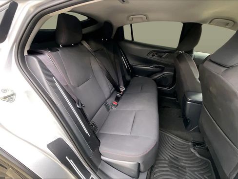 Certified 2025 Toyota Prius Plug-In Hybrid image 19