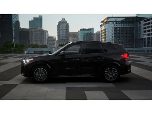 New 2026 BMW X1 xDrive28i w/ Technology Package image 4