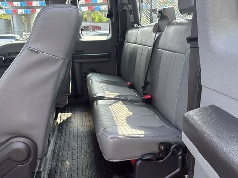 Used 2016 Ford F550 4x4 SuperCab Super Duty image 22