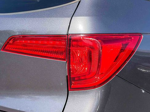 Used 2016 Honda Pilot EX image 8