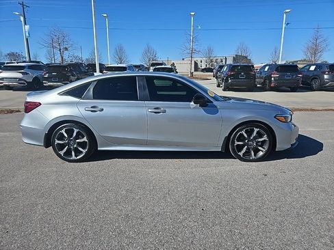 Used 2025 Honda Civic Sport image 7