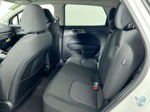 New 2026 Kia Sportage S image 30