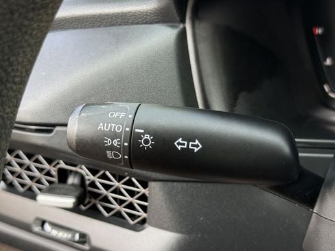 Used 2023 Honda Accord EX image 23