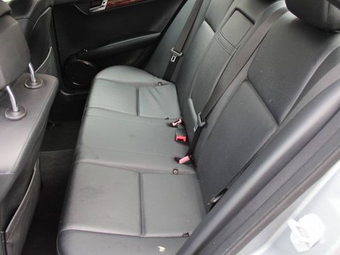 Used 2009 Mercedes-Benz C 300 4MATIC Sedan image 20