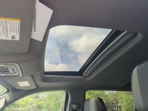 New 2025 GMC Sierra 2500 Denali w/ Denali Reserve Package image 29