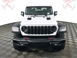 New 2025 Jeep Gladiator Rubicon w/ Convenience Group video 2