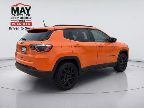New 2026 Jeep Compass Latitude AWD/4WD image 7