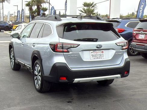 Certified 2024 Subaru Outback Limited AWD/4WD image 4