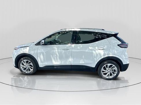 Used 2022 Chevrolet Bolt EUV LT FWD image 4